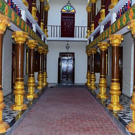 Chettinad Manor Ξενοδοχείο Kānādukāttān Εξωτερικό φωτογραφία
